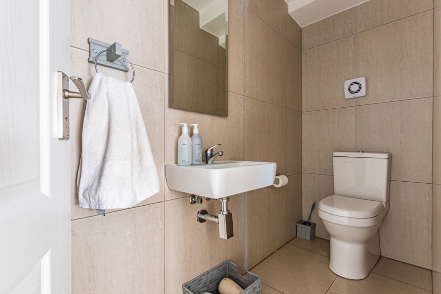 To Let 4 Bedroom Property for Rent in Willowbrook Gauteng