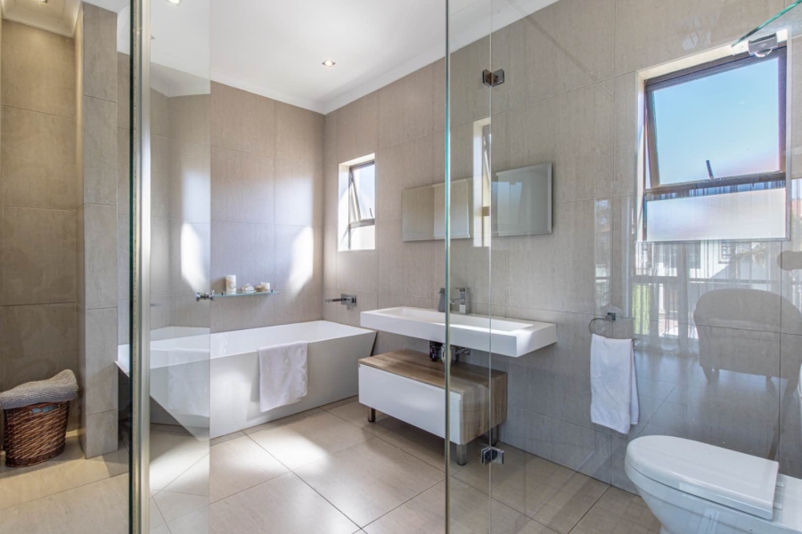 To Let 4 Bedroom Property for Rent in Willowbrook Gauteng