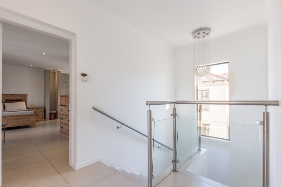 To Let 4 Bedroom Property for Rent in Willowbrook Gauteng
