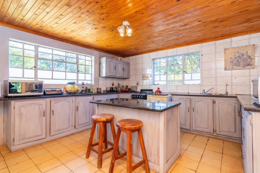 3 Bedroom Property for Sale in Protea Ridge Gauteng