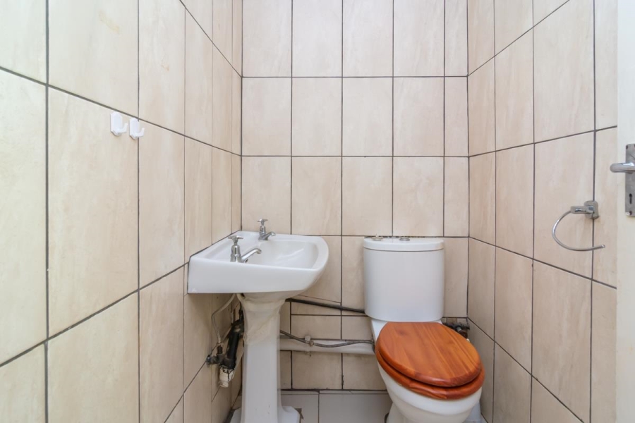 3 Bedroom Property for Sale in Protea Ridge Gauteng