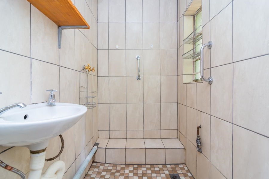 3 Bedroom Property for Sale in Protea Ridge Gauteng