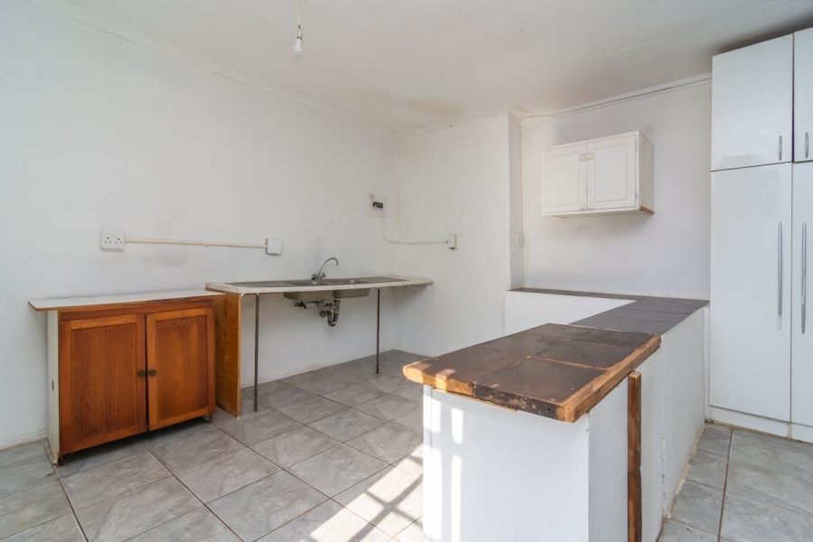 3 Bedroom Property for Sale in Protea Ridge Gauteng