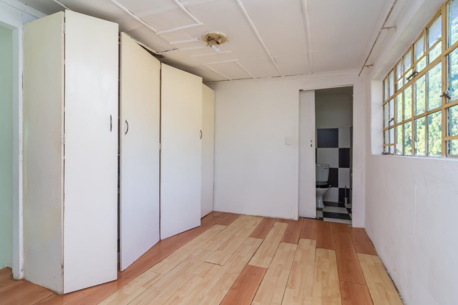 3 Bedroom Property for Sale in Protea Ridge Gauteng