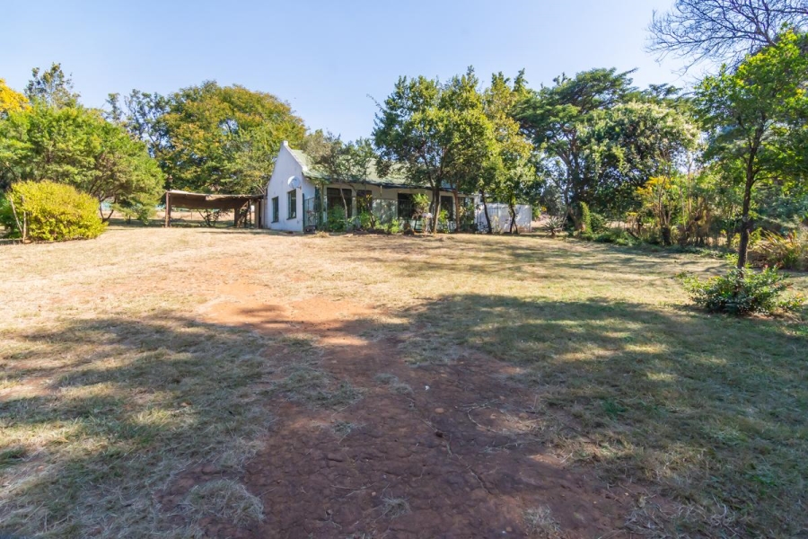 3 Bedroom Property for Sale in Protea Ridge Gauteng