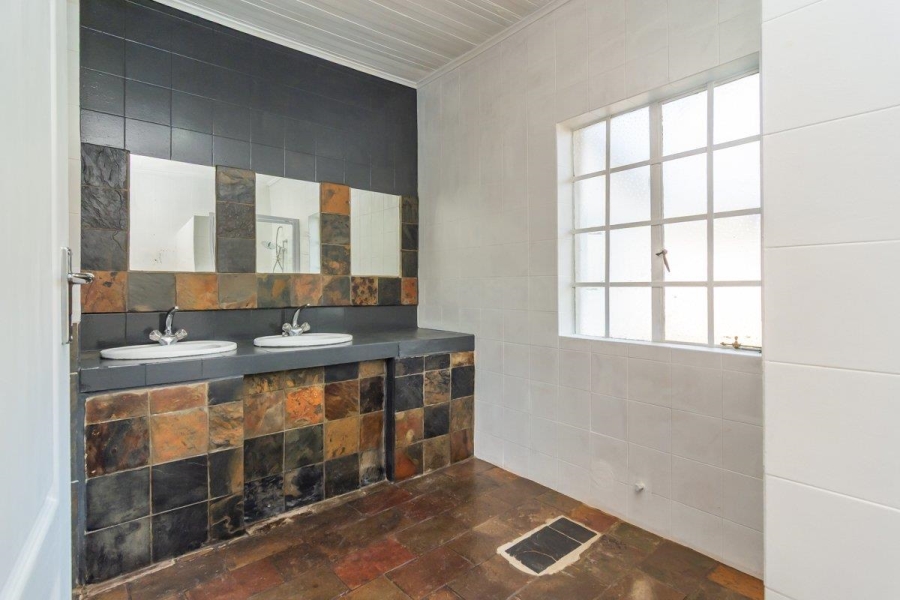3 Bedroom Property for Sale in Protea Ridge Gauteng