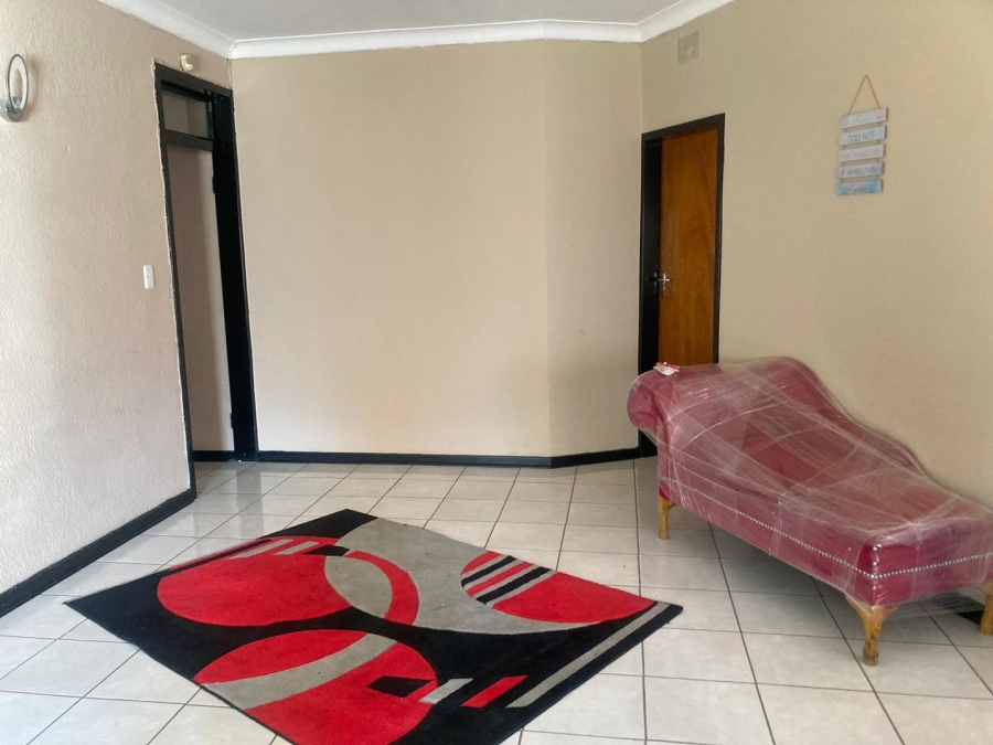 4 Bedroom Property for Sale in Witpoortjie Gauteng