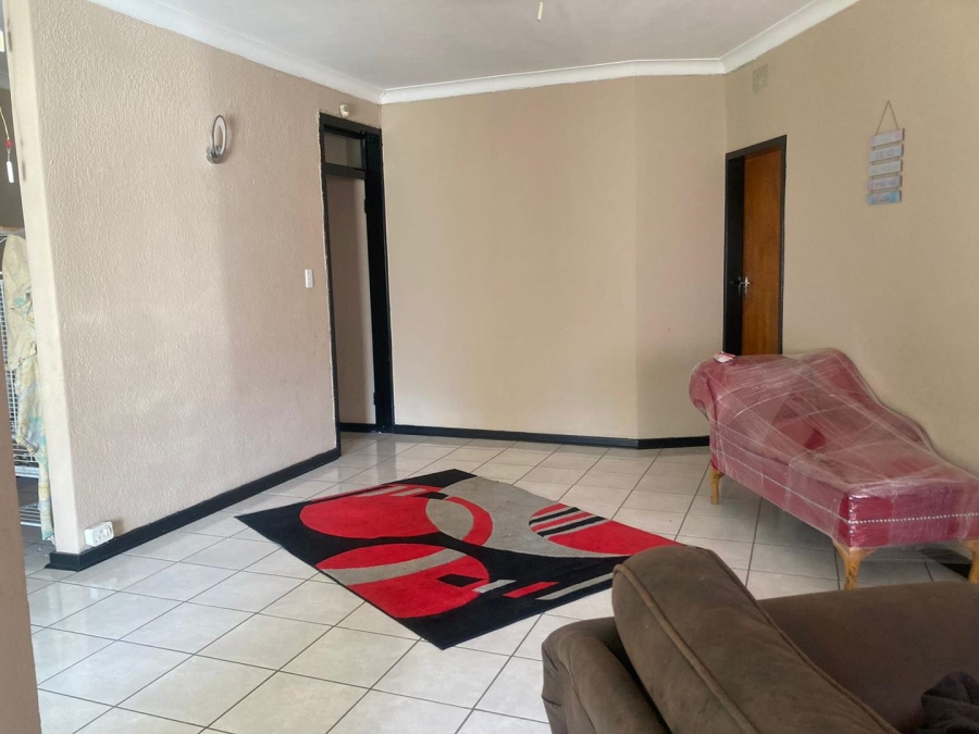 4 Bedroom Property for Sale in Witpoortjie Gauteng