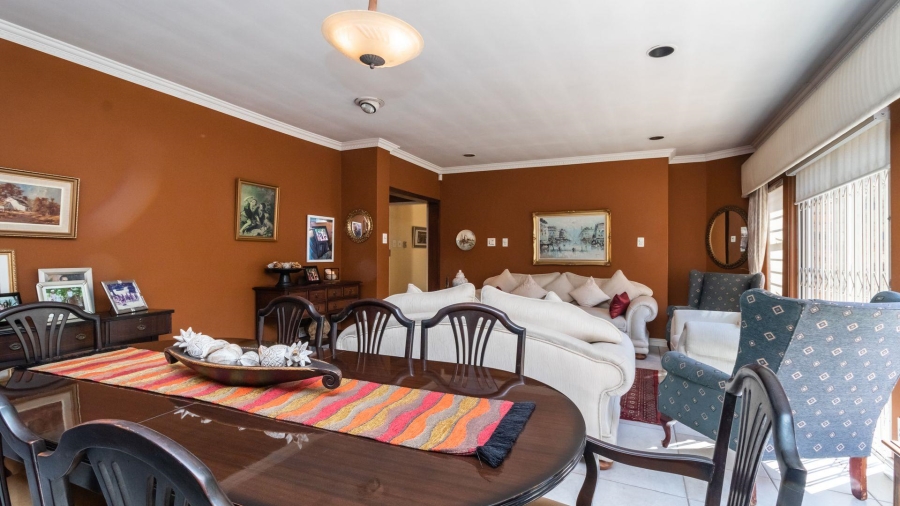 3 Bedroom Property for Sale in Lakefield Gauteng