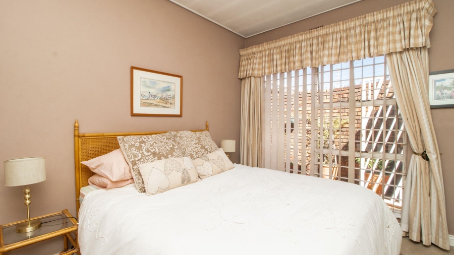 3 Bedroom Property for Sale in Lakefield Gauteng