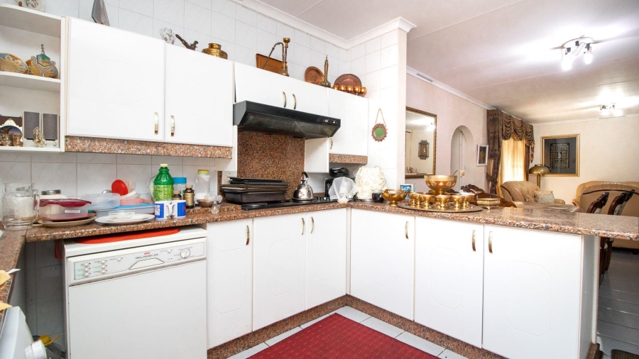 2 Bedroom Property for Sale in Northvilla Gauteng