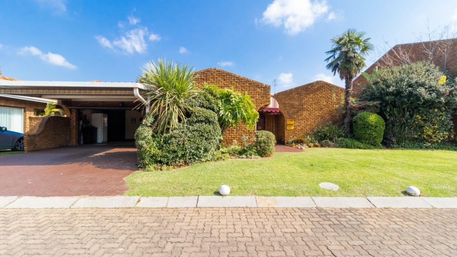 2 Bedroom Property for Sale in Northvilla Gauteng