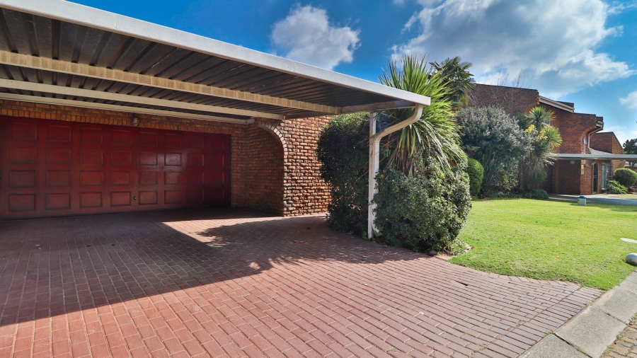 2 Bedroom Property for Sale in Northvilla Gauteng