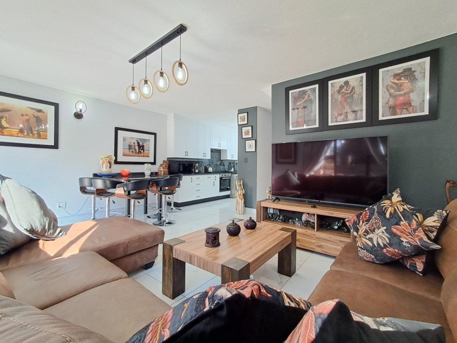 3 Bedroom Property for Sale in Brackenhurst Gauteng
