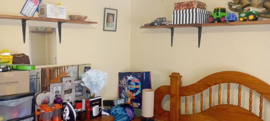 3 Bedroom Property for Sale in Brackendowns Gauteng
