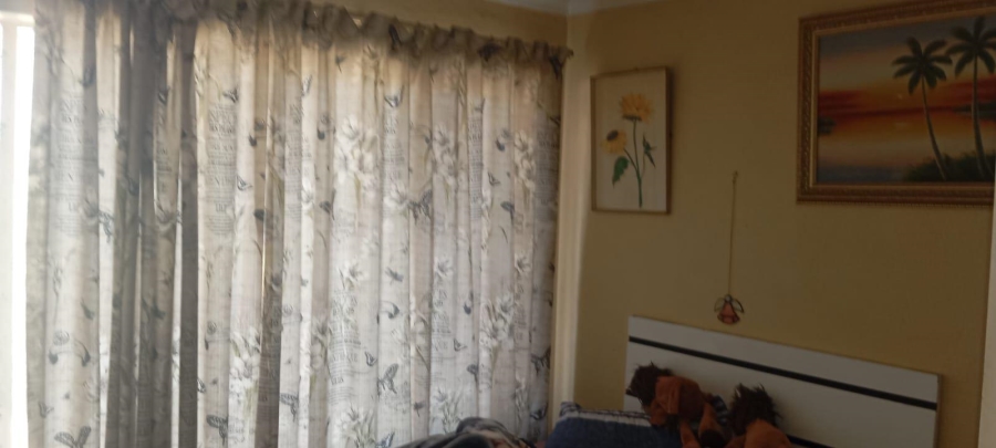 3 Bedroom Property for Sale in Brackendowns Gauteng