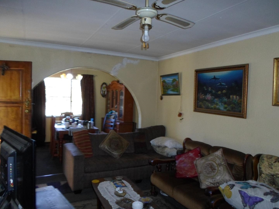 3 Bedroom Property for Sale in Brackendowns Gauteng