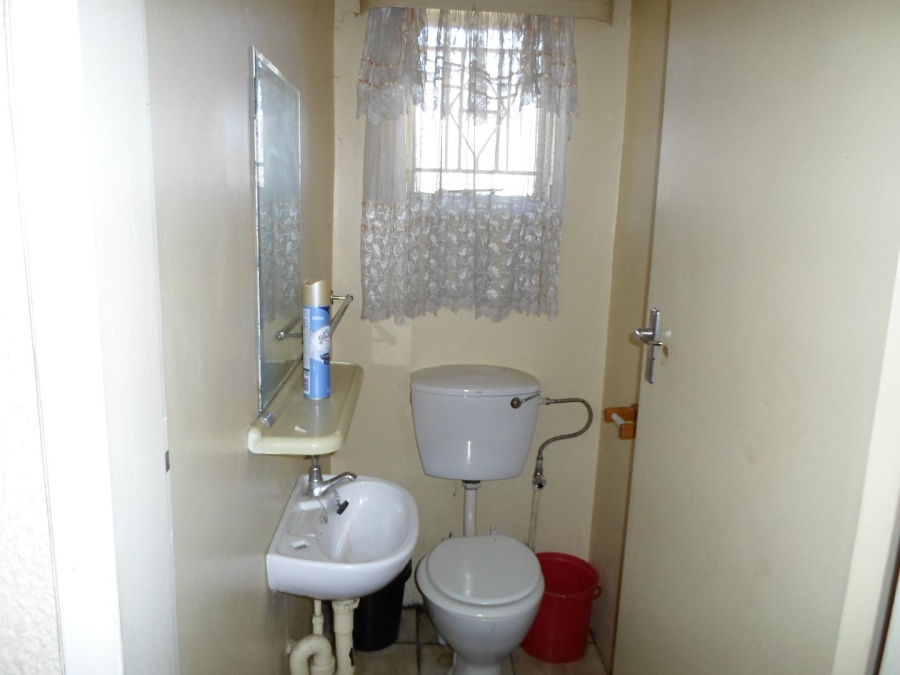 3 Bedroom Property for Sale in Brackendowns Gauteng