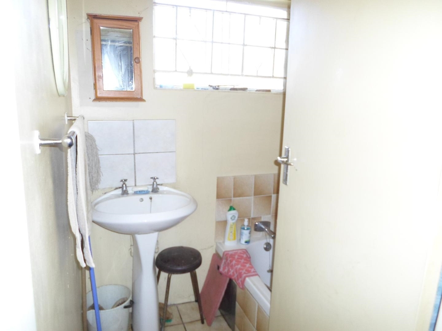 3 Bedroom Property for Sale in Brackendowns Gauteng