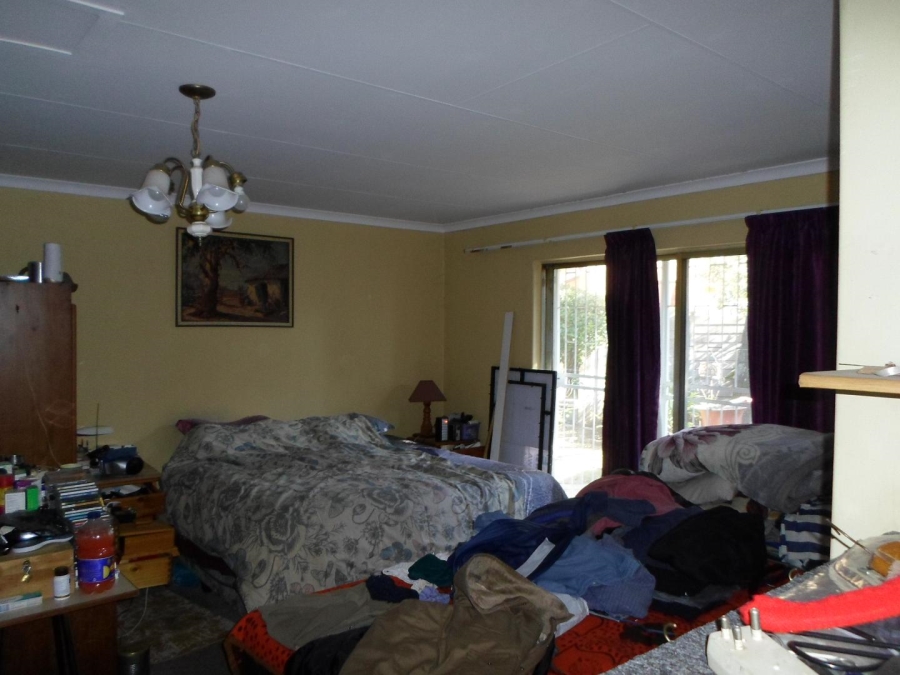 3 Bedroom Property for Sale in Brackendowns Gauteng