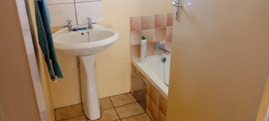 3 Bedroom Property for Sale in Brackendowns Gauteng