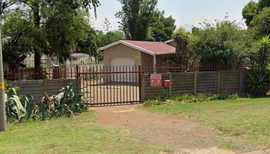 3 Bedroom Property for Sale in Brackendowns Gauteng