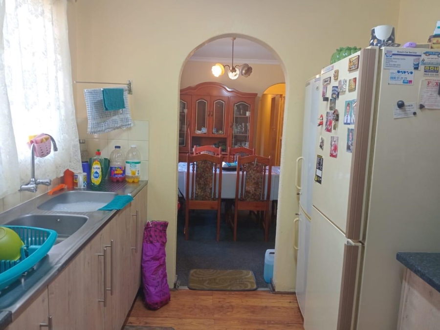 3 Bedroom Property for Sale in Brackendowns Gauteng