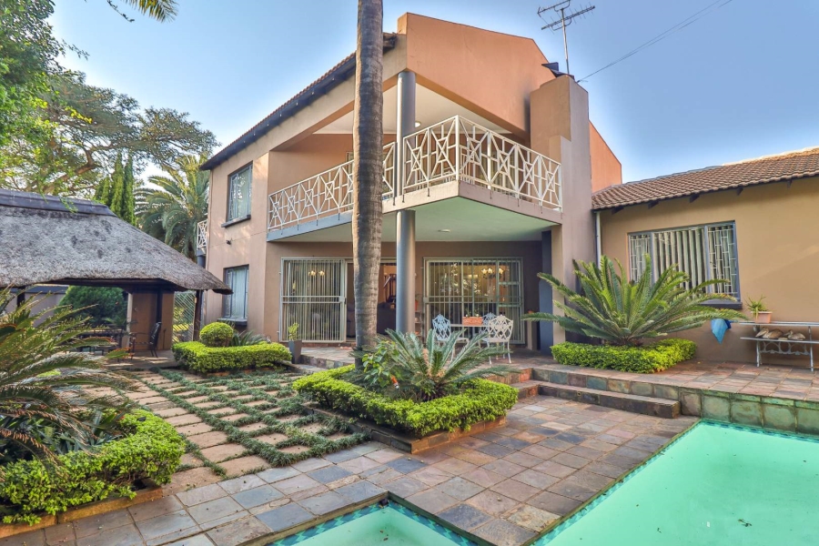 5 Bedroom Property for Sale in Moreleta Park Gauteng