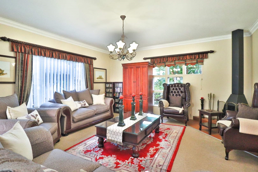 5 Bedroom Property for Sale in Moreleta Park Gauteng