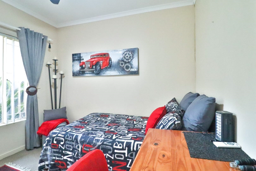 5 Bedroom Property for Sale in Moreleta Park Gauteng