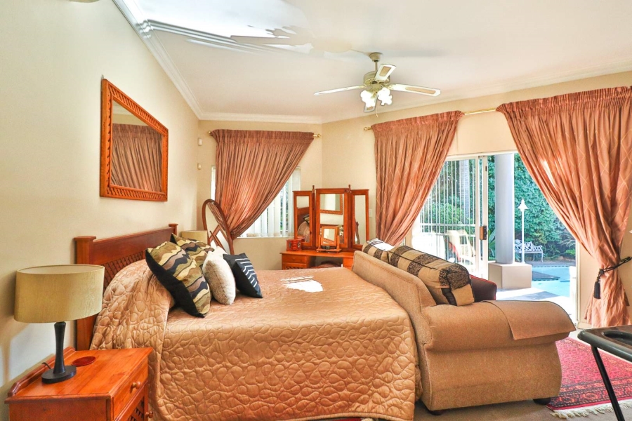 5 Bedroom Property for Sale in Moreleta Park Gauteng