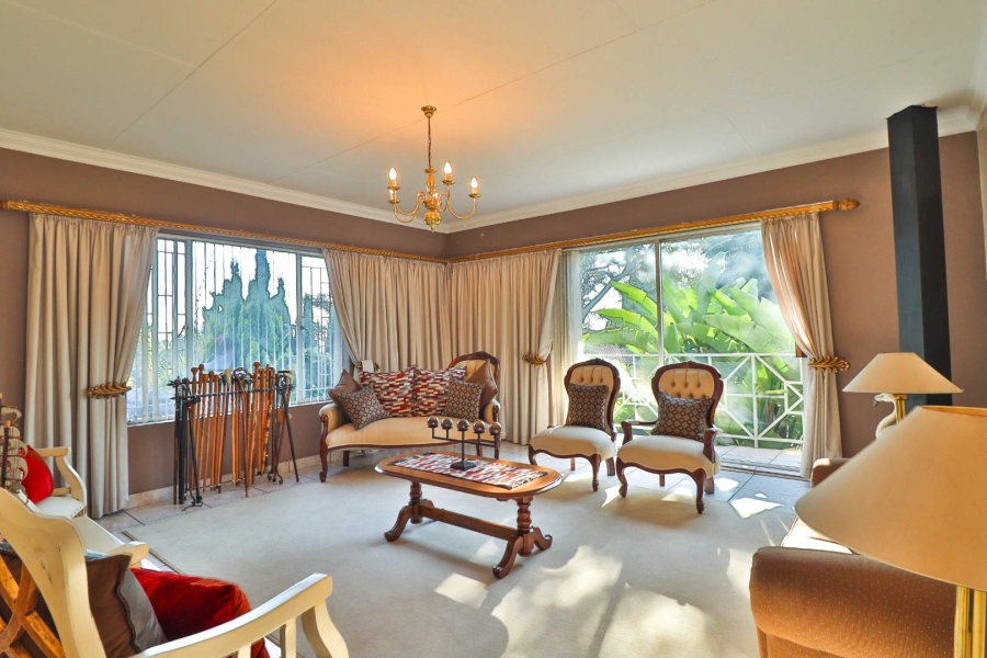 5 Bedroom Property for Sale in Moreleta Park Gauteng