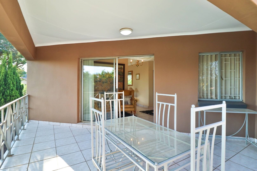 5 Bedroom Property for Sale in Moreleta Park Gauteng