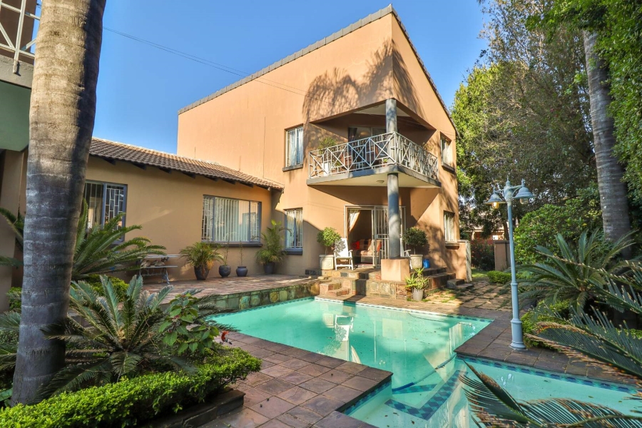 5 Bedroom Property for Sale in Moreleta Park Gauteng