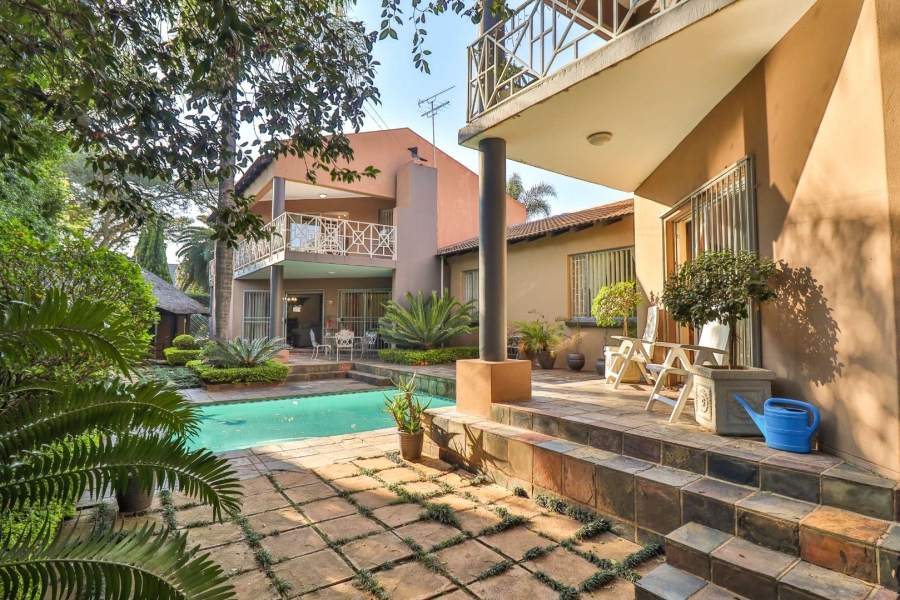 5 Bedroom Property for Sale in Moreleta Park Gauteng