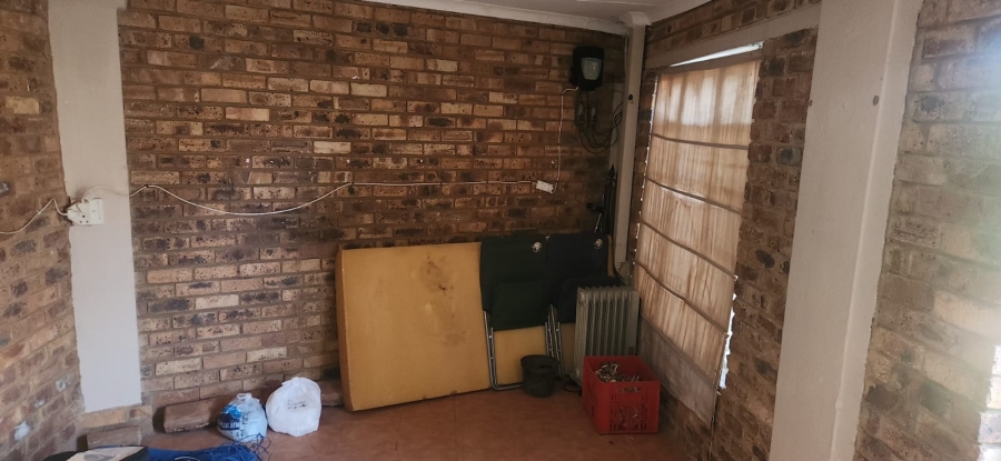 3 Bedroom Property for Sale in Lyttelton Gauteng