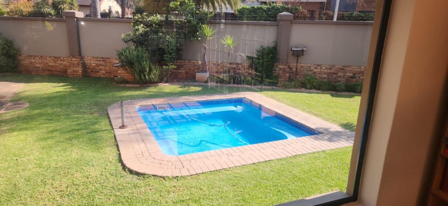 3 Bedroom Property for Sale in Lyttelton Gauteng
