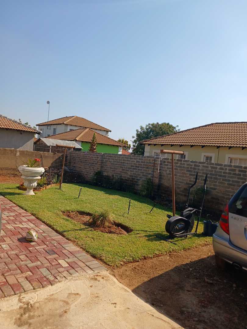 4 Bedroom Property for Sale in Nkwe Estate Gauteng