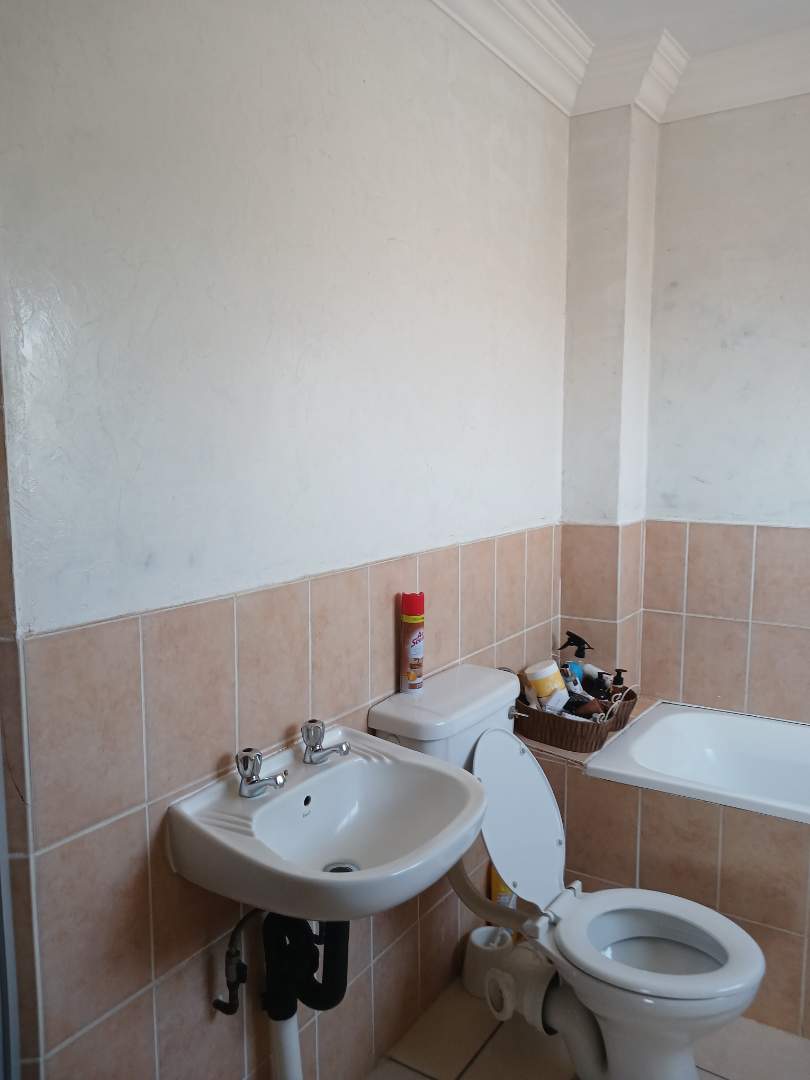 4 Bedroom Property for Sale in Nkwe Estate Gauteng