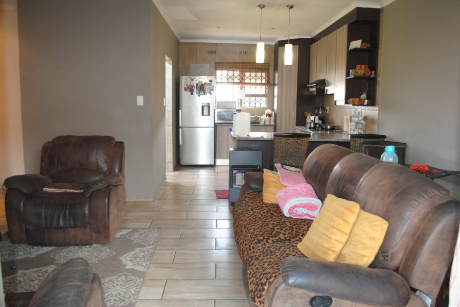 3 Bedroom Property for Sale in Riversdale Gauteng