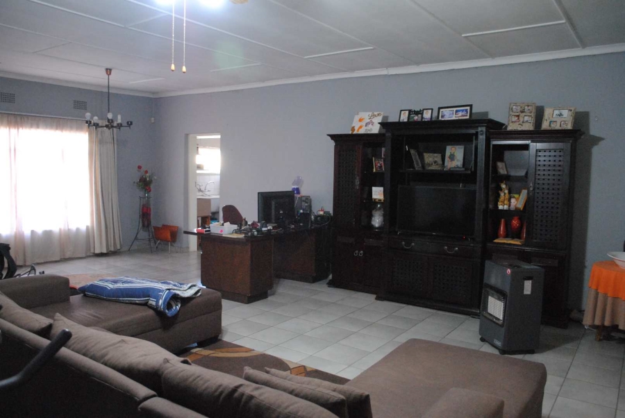 3 Bedroom Property for Sale in Rothdene Gauteng