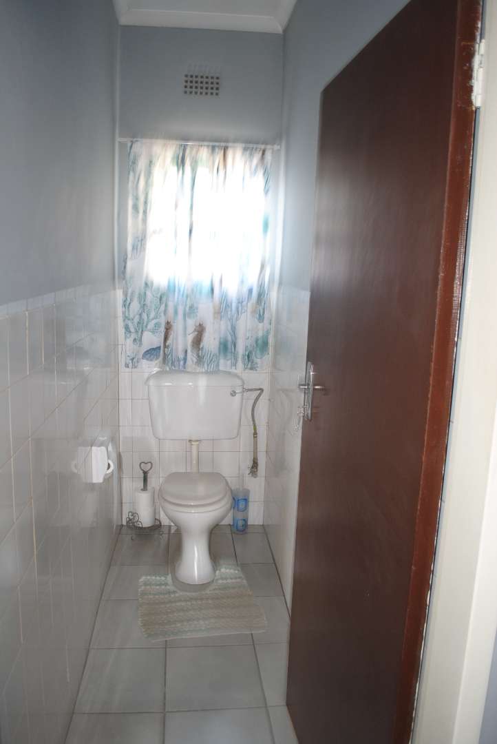 3 Bedroom Property for Sale in Rothdene Gauteng