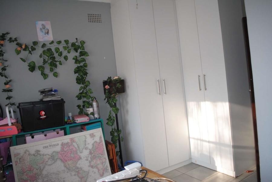 3 Bedroom Property for Sale in Rothdene Gauteng