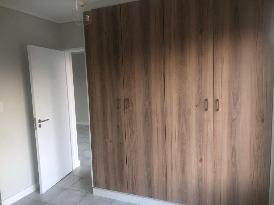 To Let 2 Bedroom Property for Rent in Linbro Park Gauteng