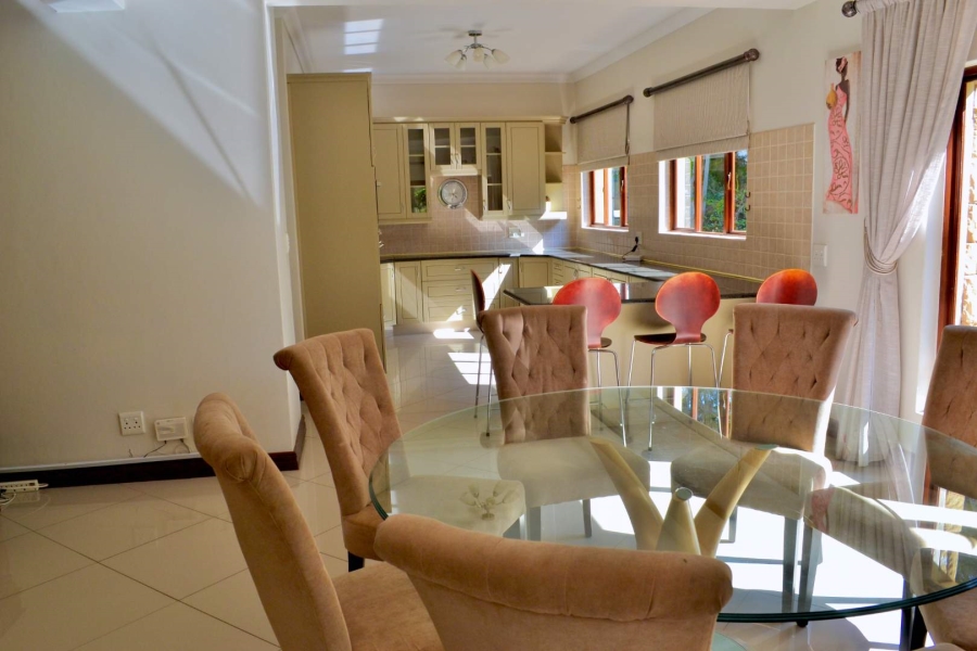 To Let 4 Bedroom Property for Rent in Woodhill Estate Gauteng