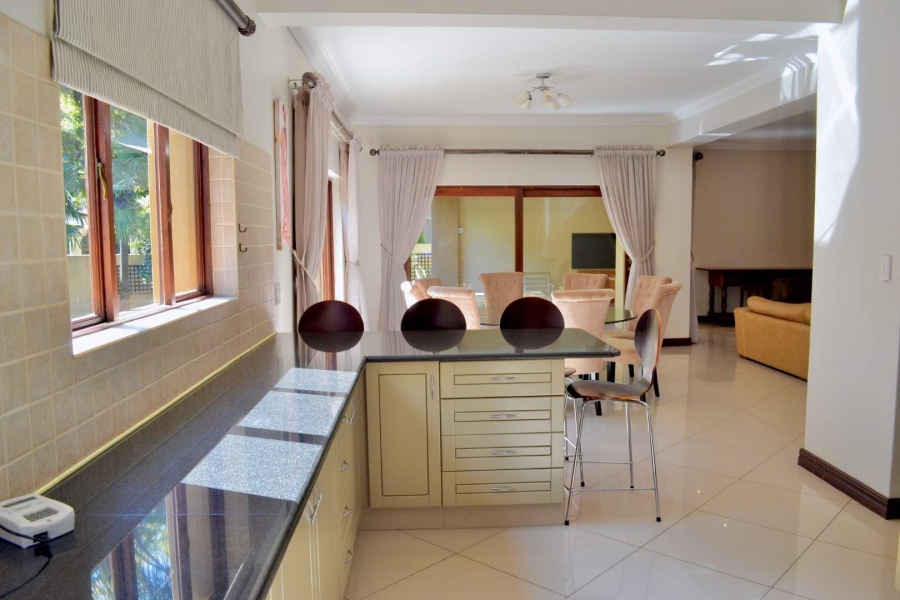 To Let 4 Bedroom Property for Rent in Woodhill Estate Gauteng