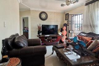 2 Bedroom Property for Sale in Mondeor Gauteng