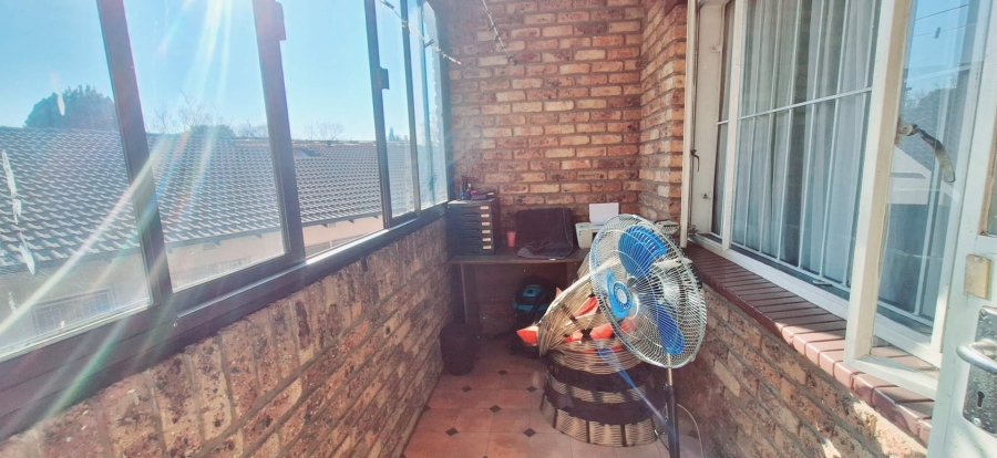2 Bedroom Property for Sale in Albemarle Gauteng