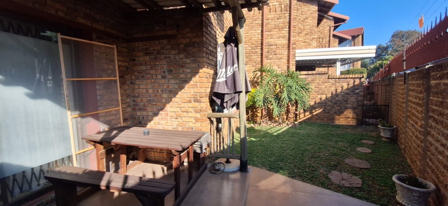 2 Bedroom Property for Sale in Albemarle Gauteng