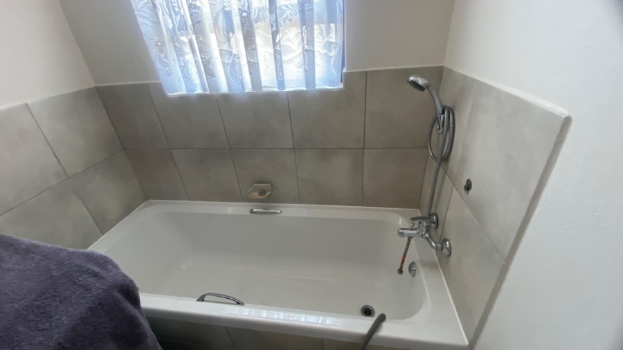 2 Bedroom Property for Sale in Rynfield Gauteng